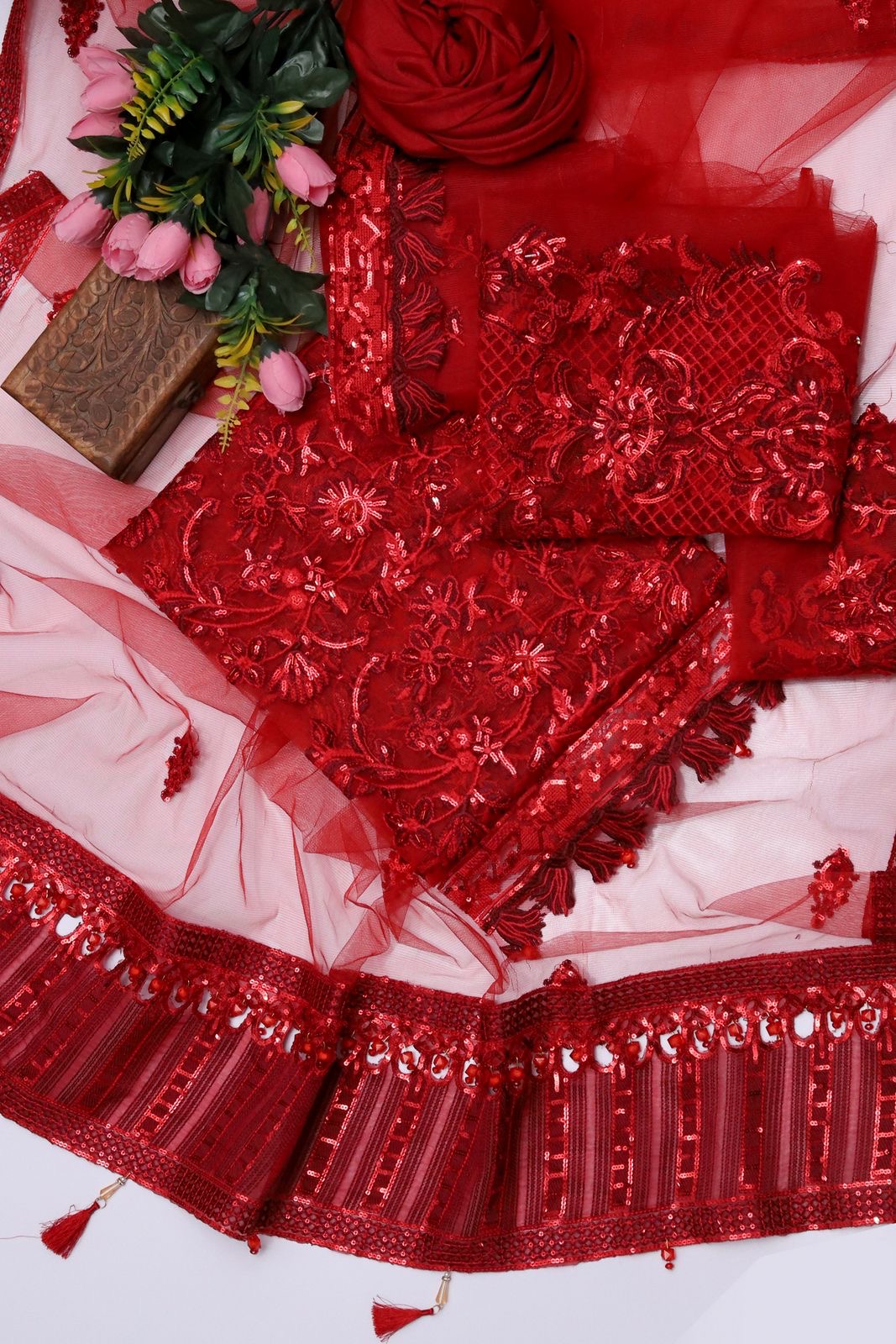 UNSTITCHED 3 PIECE EMBRIODERED SUIT