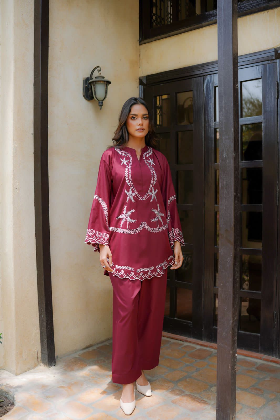UNUNSTICHED 3 PCS EMBRIODERED DRESS