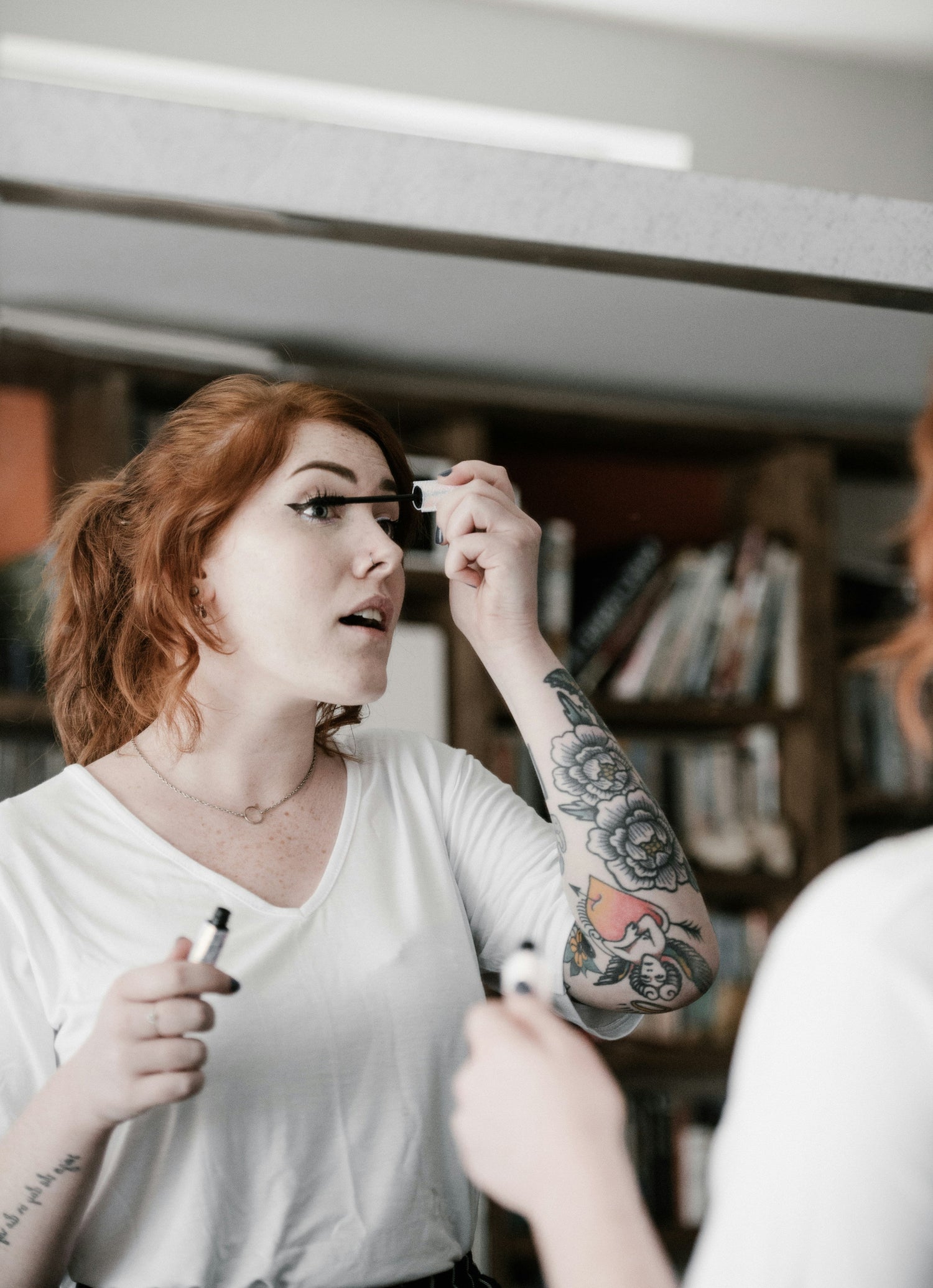 MAKEUP