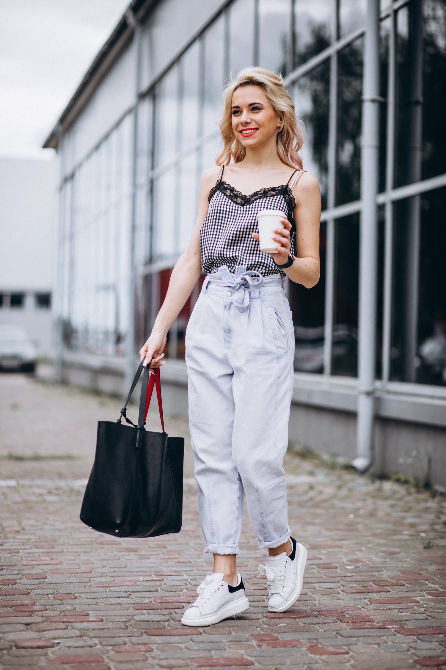 HAND BAGS