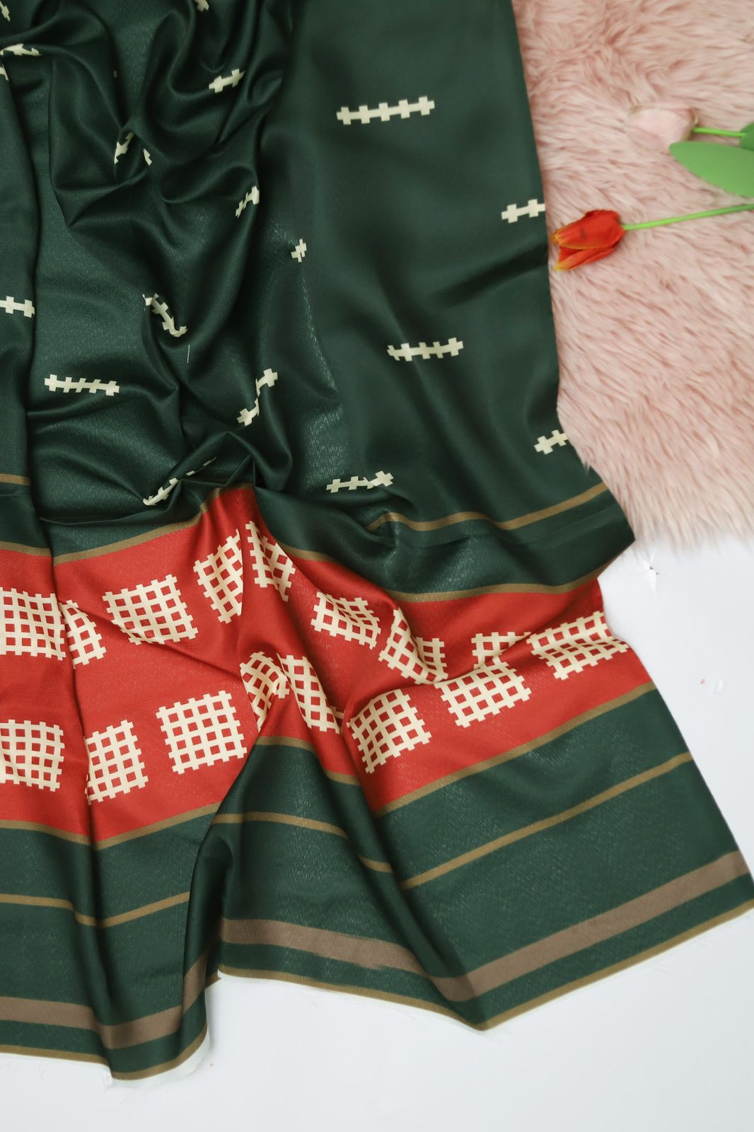 UNUNSTICHED 3 PCS EMBRIODERED DRESS